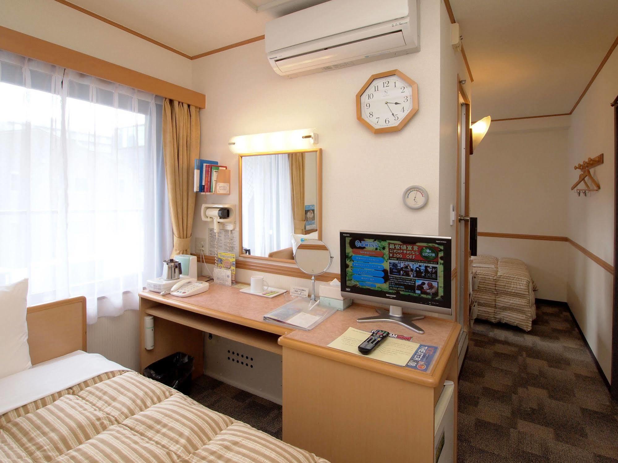 Toyoko Inn Sendai Higashi-Guchi No 2 Экстерьер фото